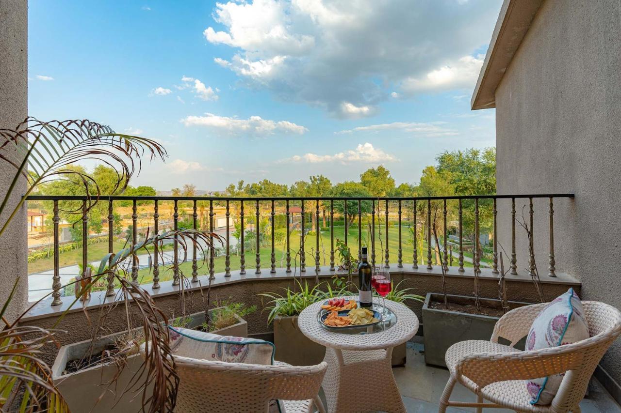 Noah'S Ark By Stayvista - Jaipur With Private Pool Dhand Exterior photo
